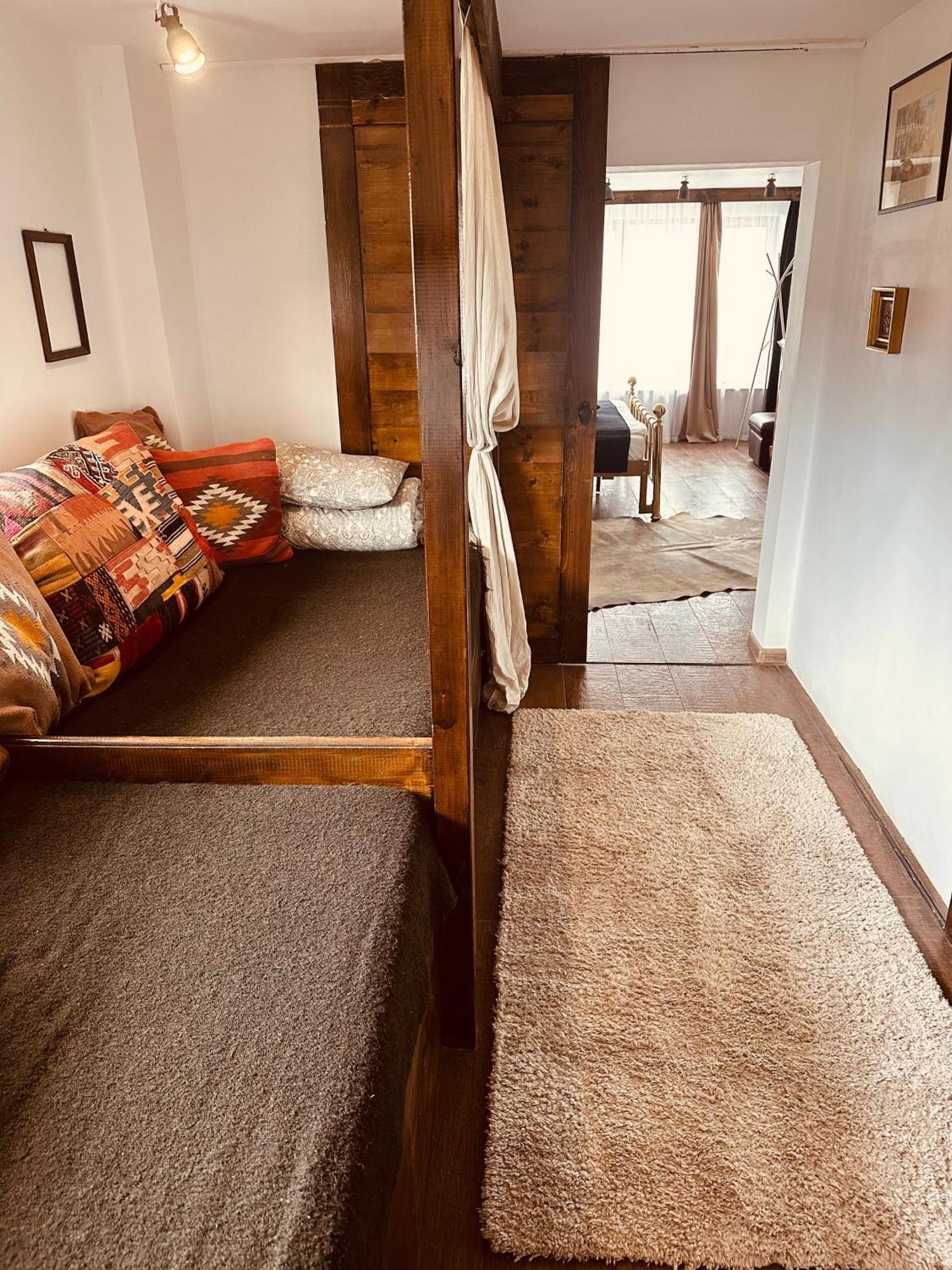 Hotel Casa Pisica Noastra Breaza  Zewnętrze zdjęcie